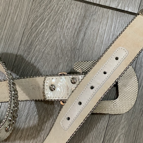 Blazin Roxx Western Style Rhinestone Leather Belt.          size  L main image 9